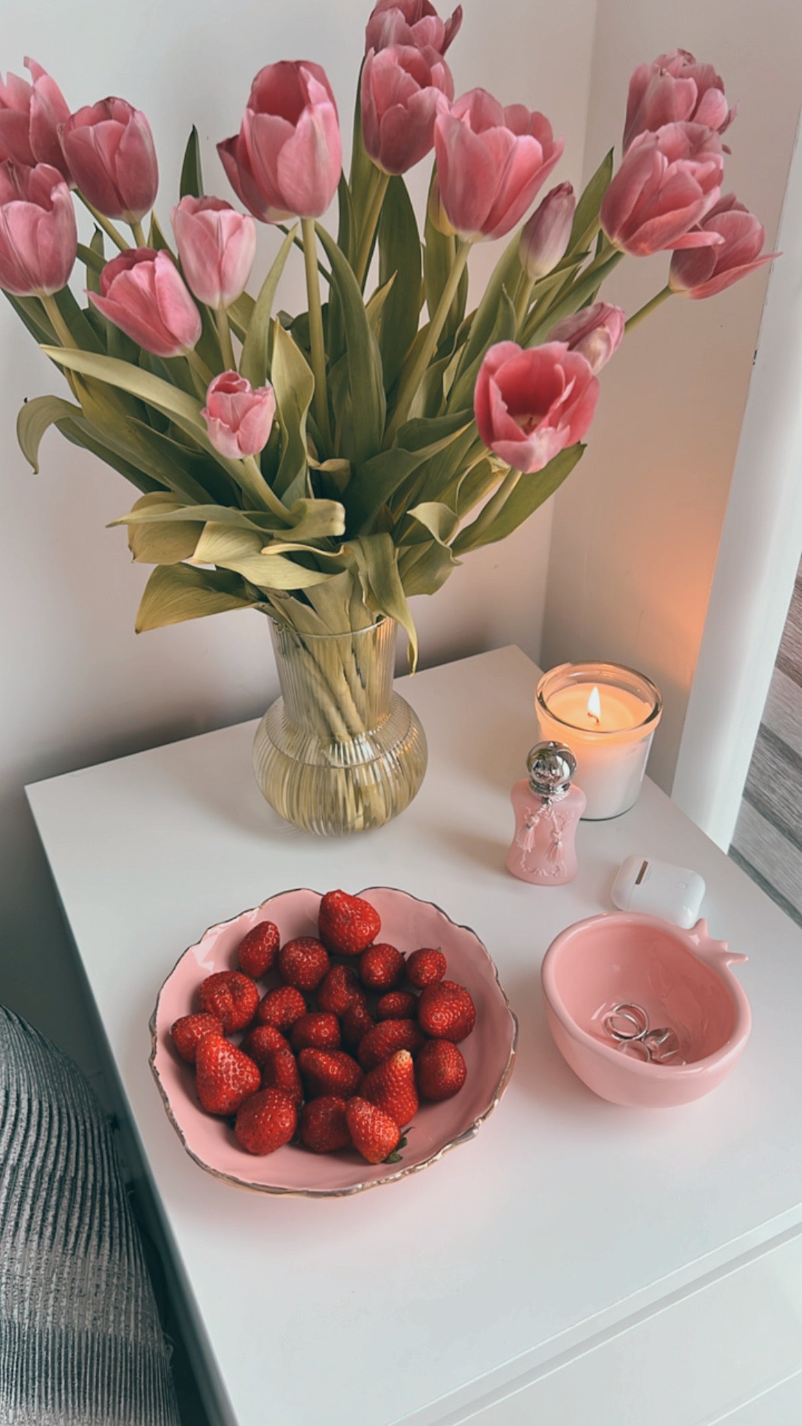 Gold Trimmed Wavy plate - Berkeh Size 8 ( 10.5")