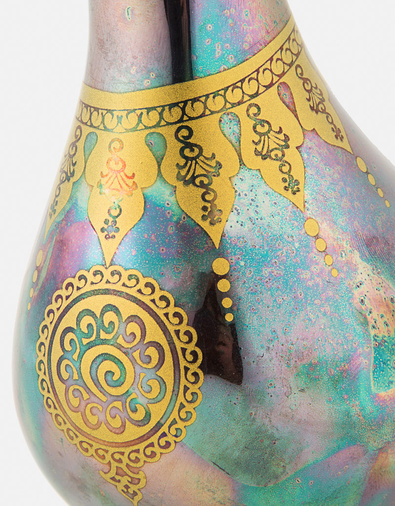 Ceramic pigeon with a gold crown- Fortune