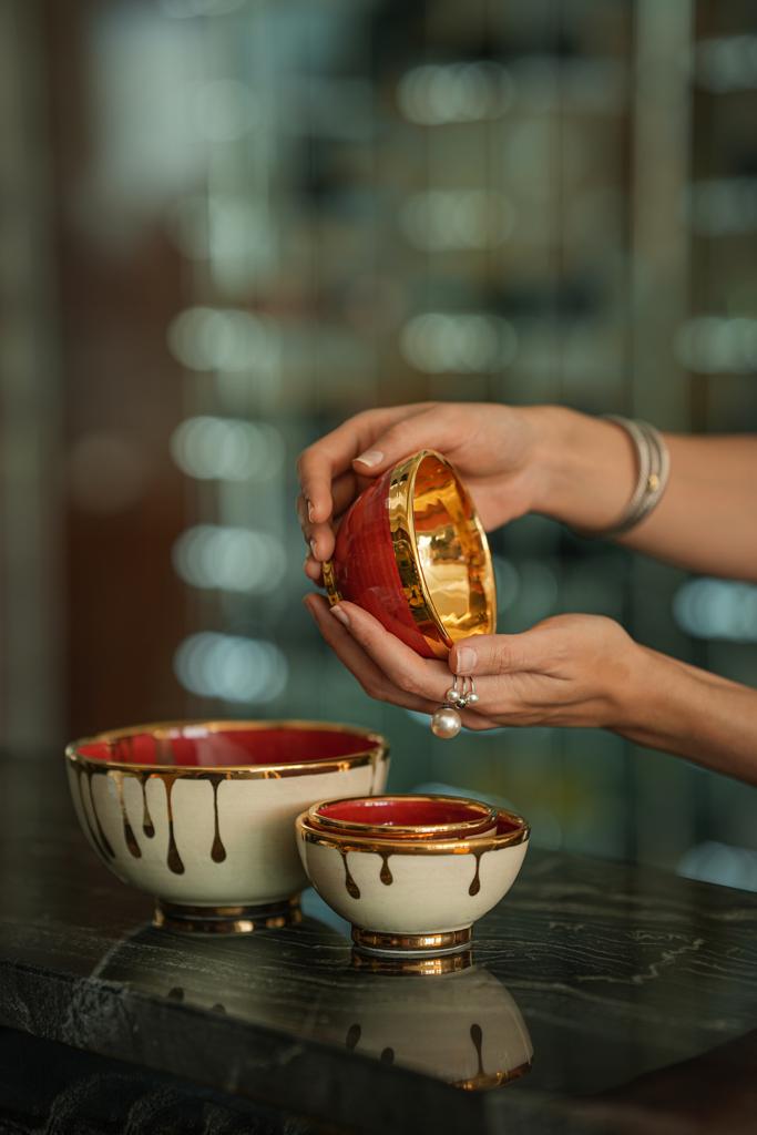 Inside Red Gold Edged Ceramic Bowl 7 Sin set