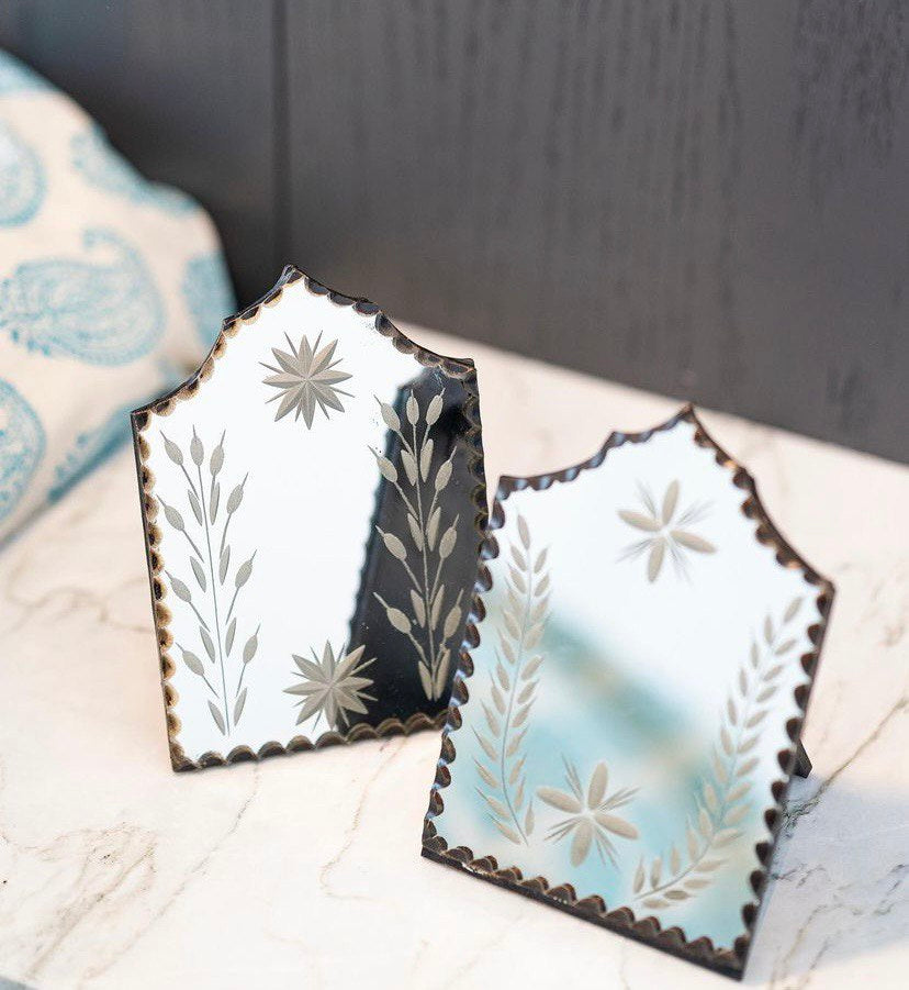 Stone mirror - Pattern C