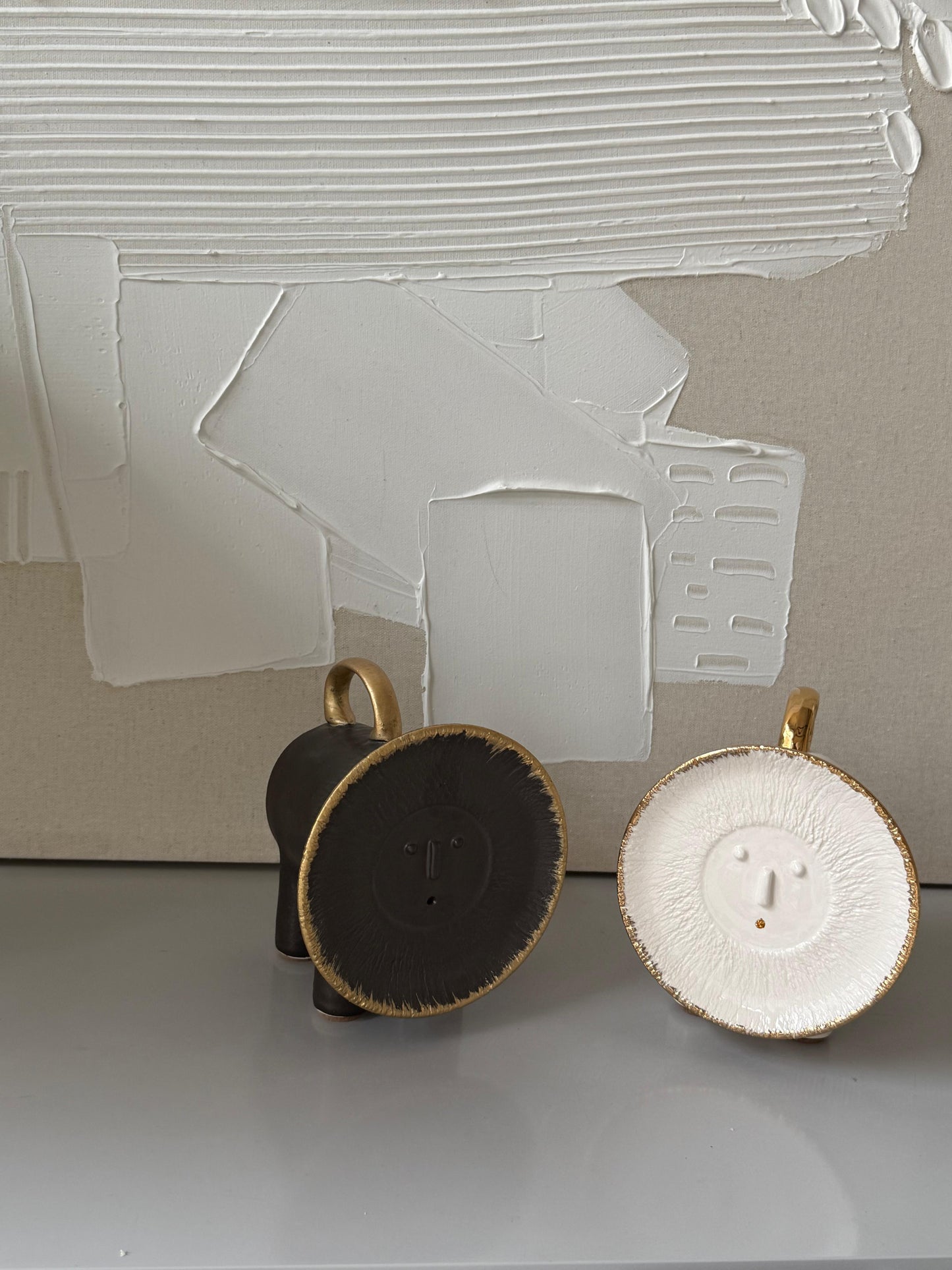 Handmade Modern Ceramic Cubic & Cylinder Lion